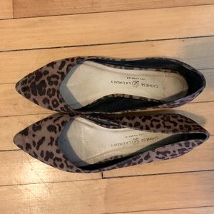 Pointed Toe Leopard Flats